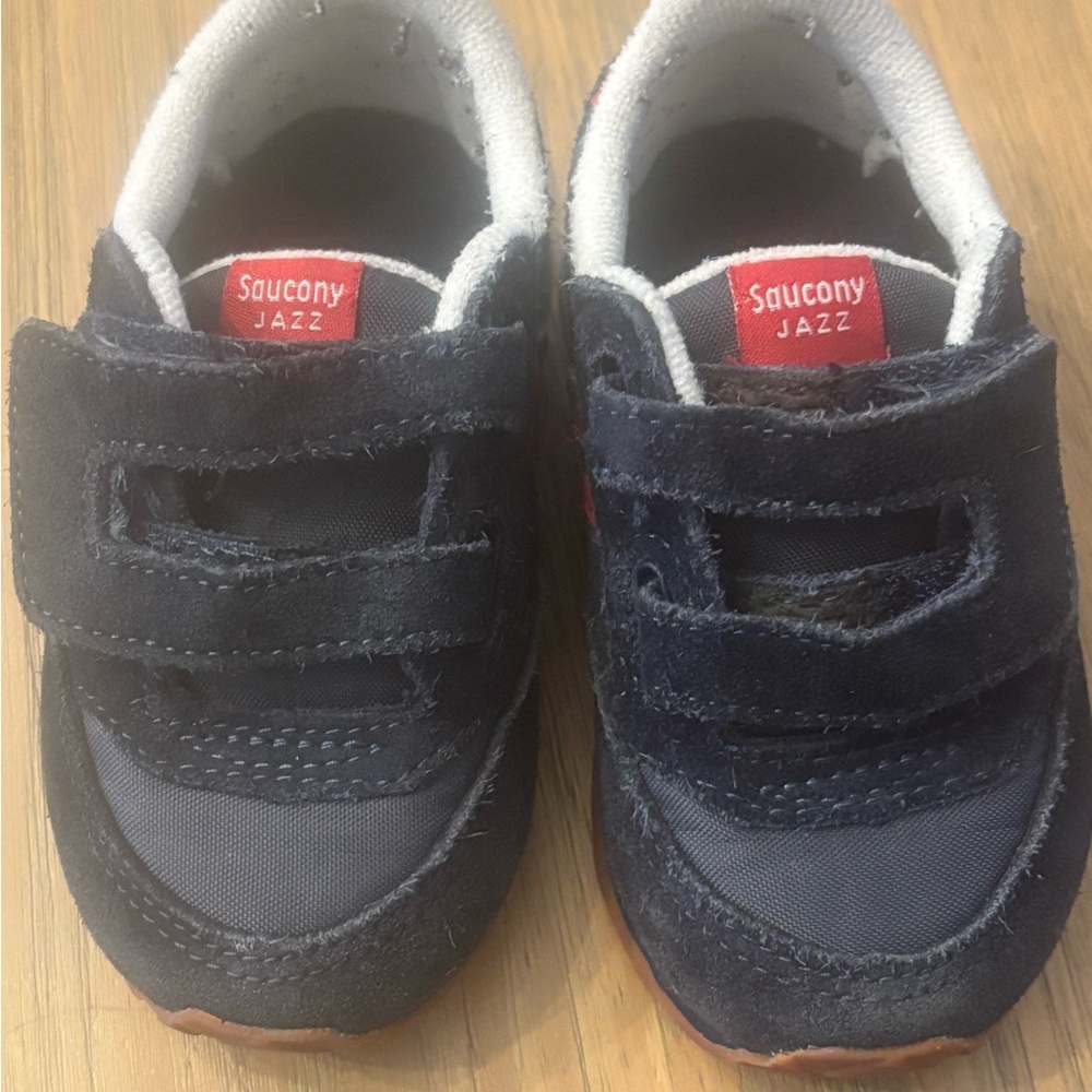 Saucony Kids Navy and Red Sneakers